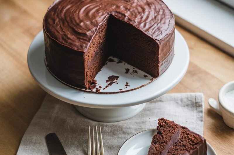 The Ultimate Moist Chocolate Fudge Cake Recipe for Home Bakers