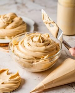Read more about the article Maple Buttercream Frosting Recipe